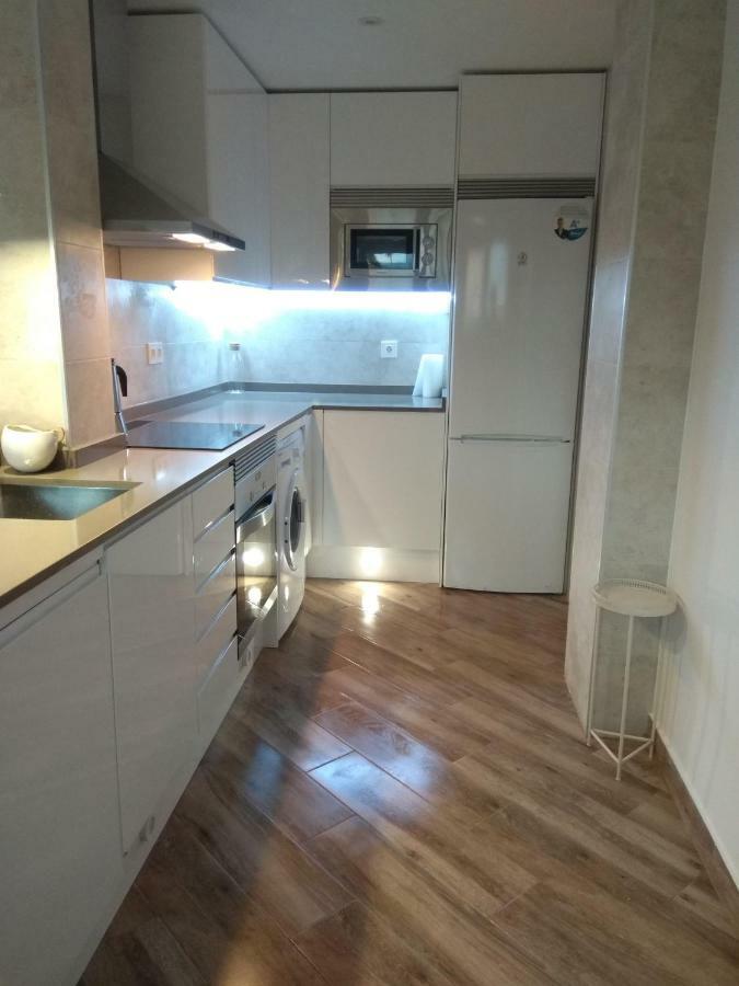 Apartamento A 150 Metros Del Mar, Parking Y Wifi سالوبرينيا المظهر الخارجي الصورة