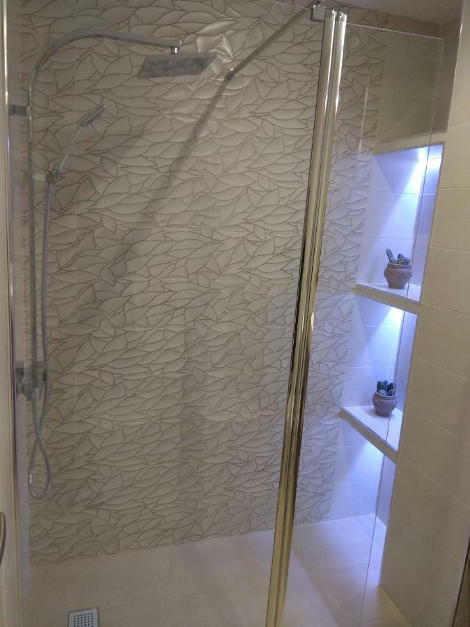 Apartamento A 150 Metros Del Mar, Parking Y Wifi سالوبرينيا المظهر الخارجي الصورة