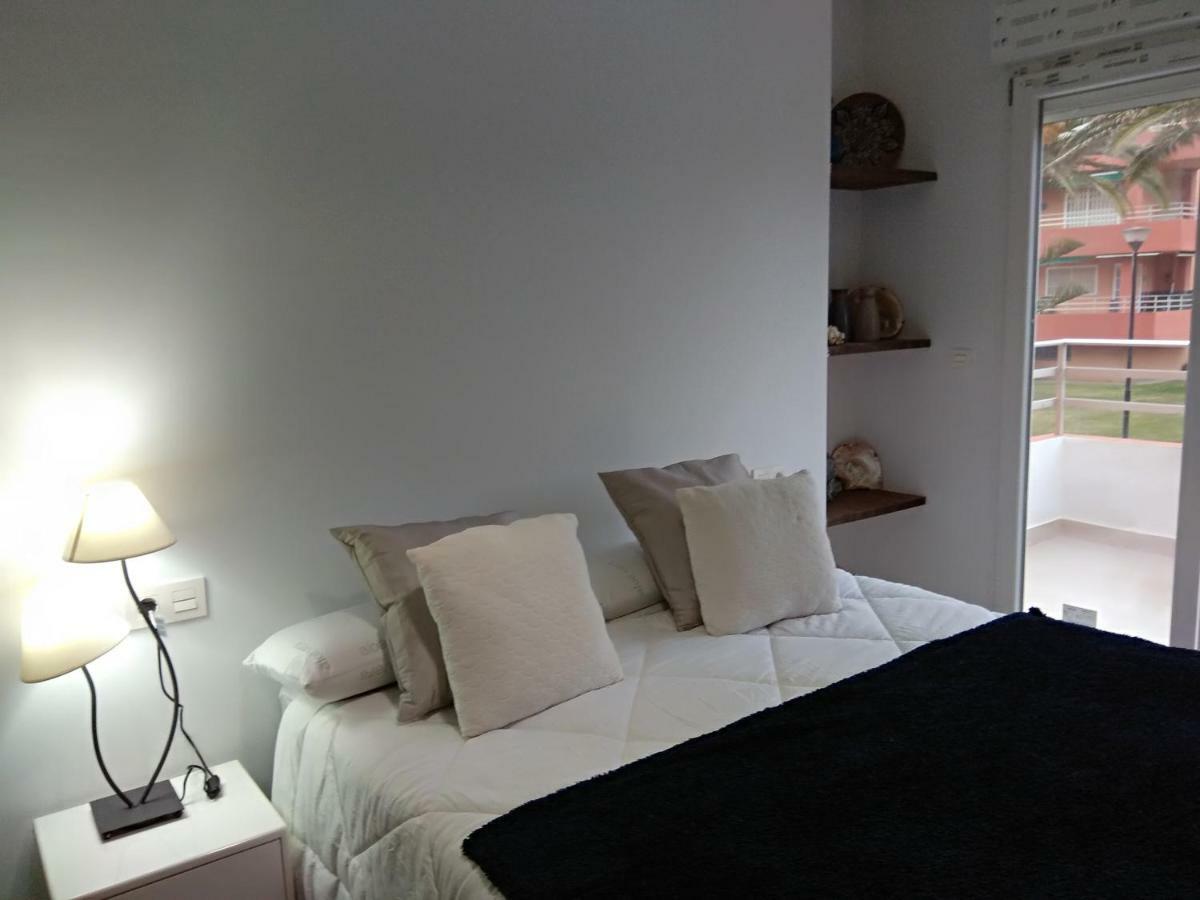 Apartamento A 150 Metros Del Mar, Parking Y Wifi سالوبرينيا المظهر الخارجي الصورة